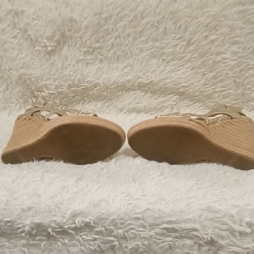 Michael Kors Elegant Gold Strappy Women's Wedges - Picture 4 of 8